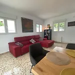 Con Piscina, Soleada, Tranquila Y Centrica فيلة كاليبي