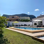 Con Piscina, Soleada, Tranquila Y Centrica فيلة *