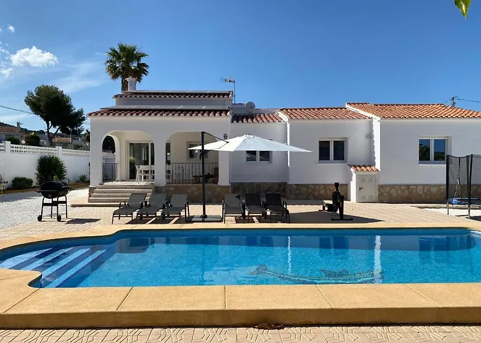 וילה Con Piscina, Soleada, Tranquila Y Centrica קלפה