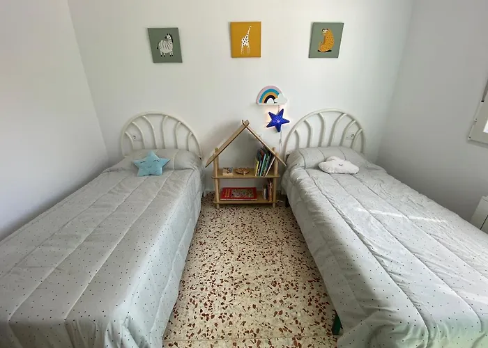 וילה Con Piscina, Soleada, Tranquila Y Centrica