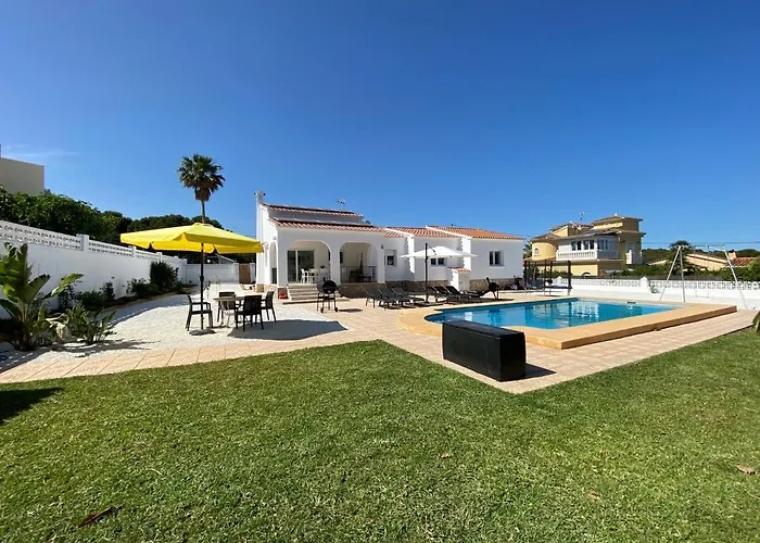 Con Piscina, Soleada, Tranquila Y Centrica *